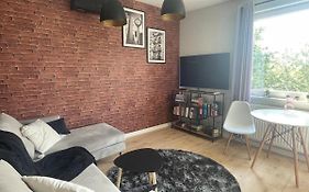 Stylish Apartment By The Castle